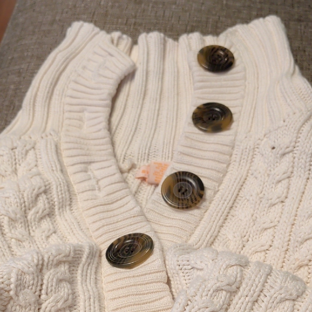 Sweet Romeo Cream Cable Knit Cardigan - Picture 5 of 5